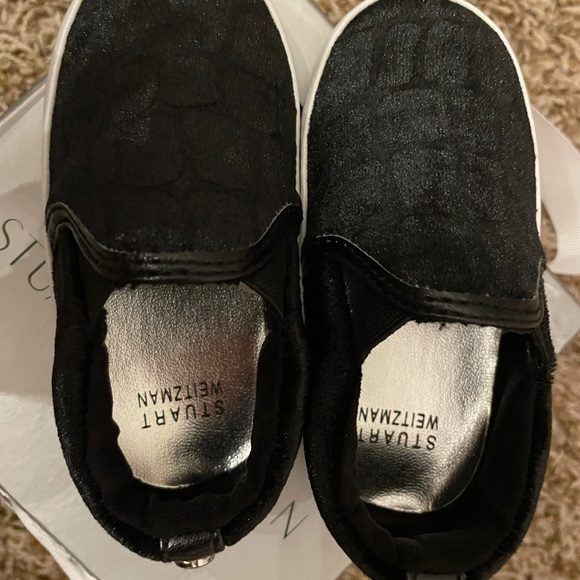 Stuart Weitzman boys infant size 4 - Picture 2 of 4